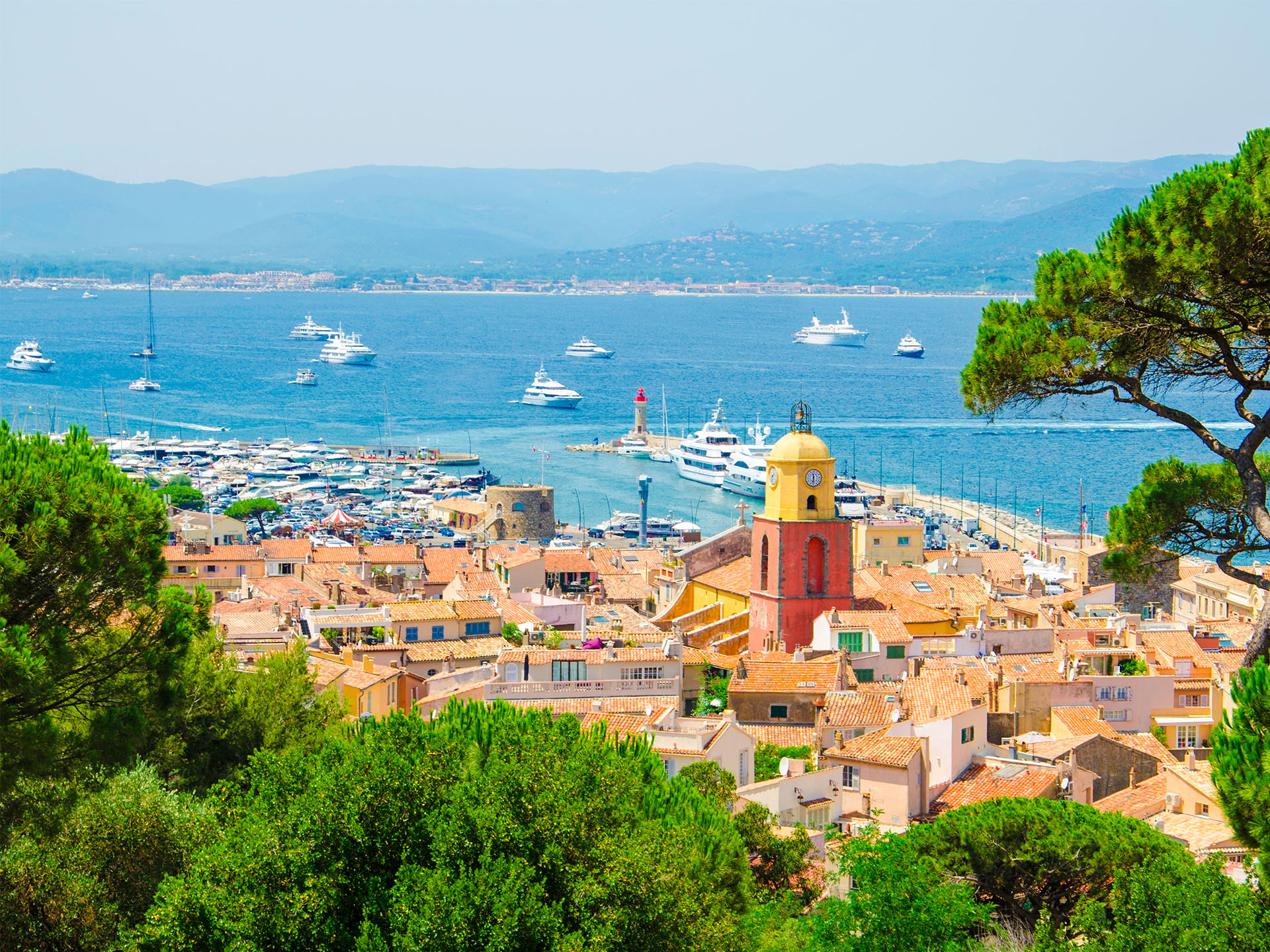 Cover_image_SAINT_TROPEZ